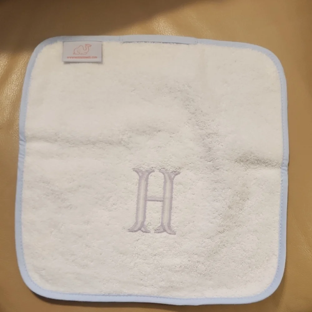 Monogrammed Hand Towel with Lavender 'H' Embroidery - White